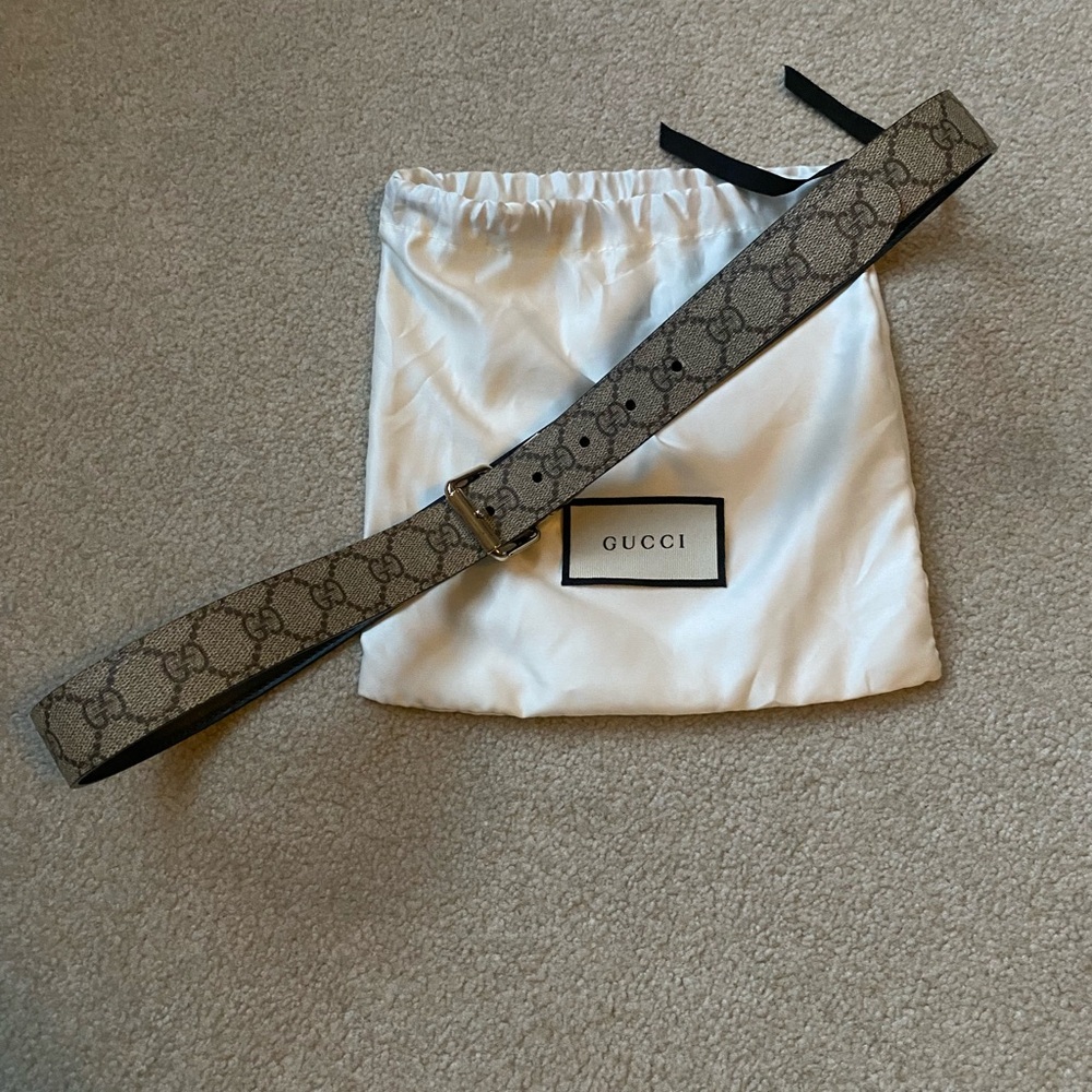 Men’s Gucci Reversible Brown Monogram and Black Leather Belt - Gucci110